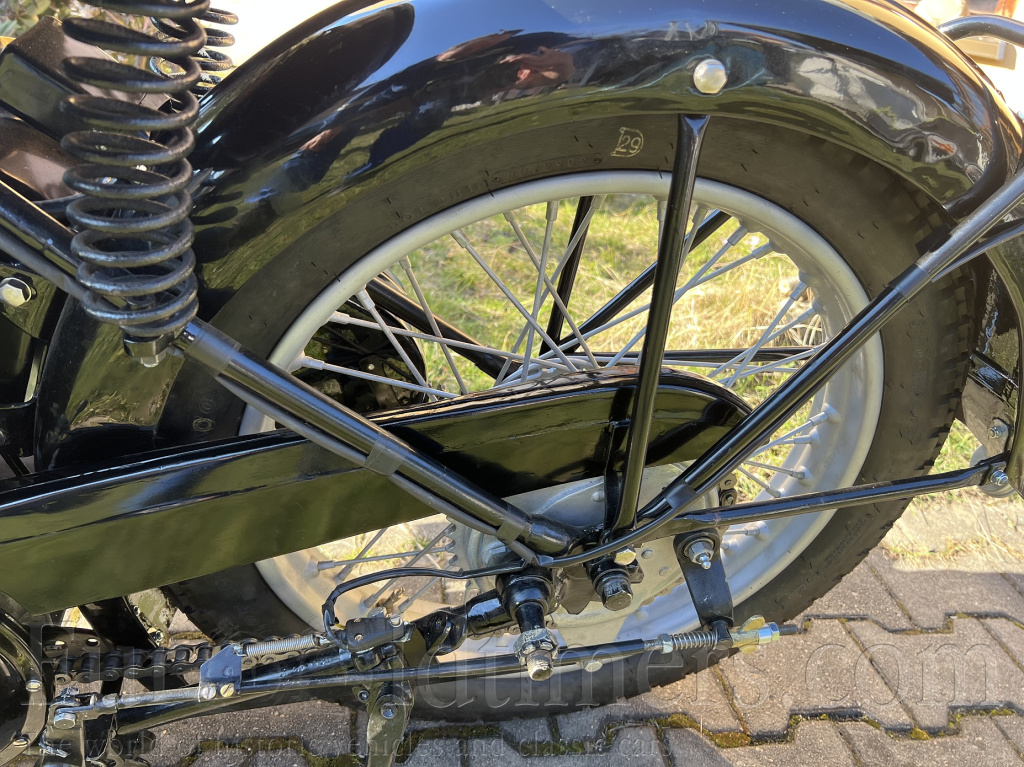 BSA M20