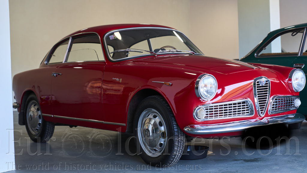  Alfa Romeo Giulietta Sprint 1300 
