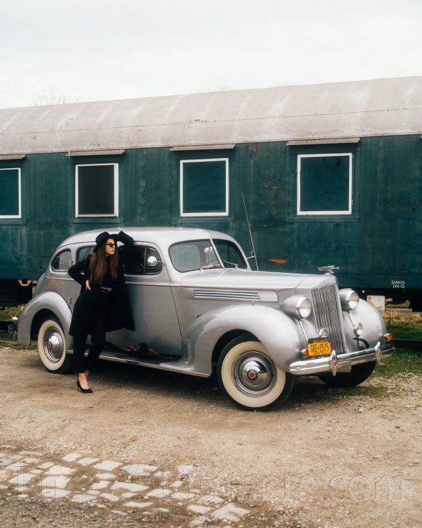 Packard Touring Eight 1938