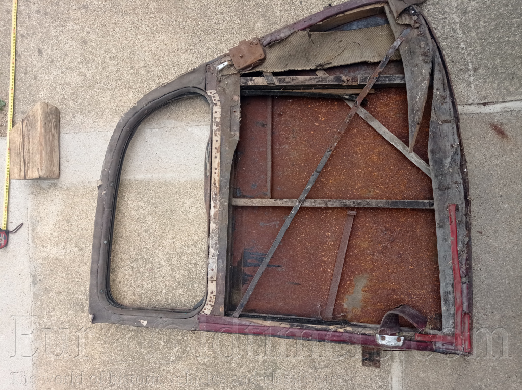 Dveře za odvoz, nebo symbolický poplatek