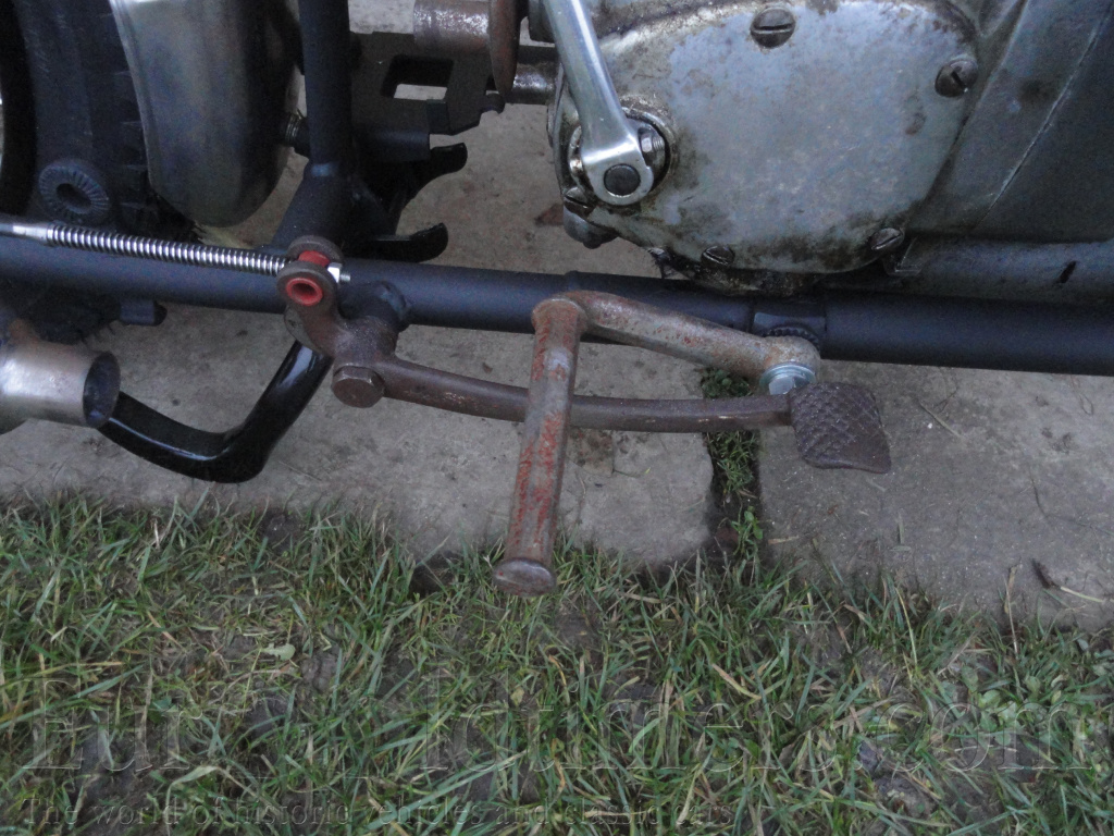 BMW R6, rok 1937, vyrobeno jen 1850kusů 