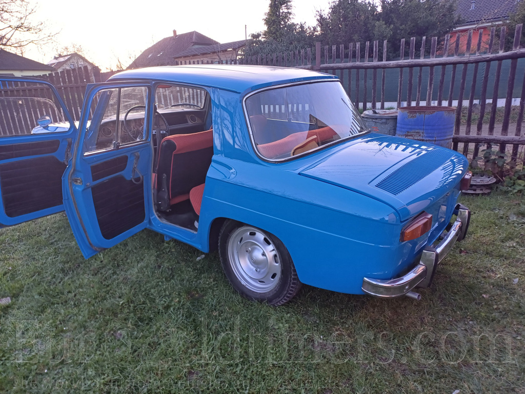 Renault 8