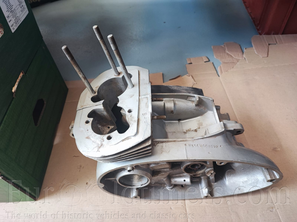 Motor Jawa 350 kývačka, Velorex