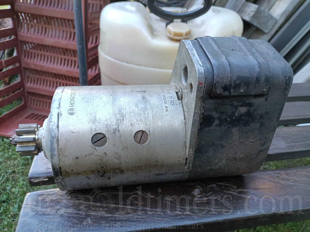 Bosch startér 12V 
