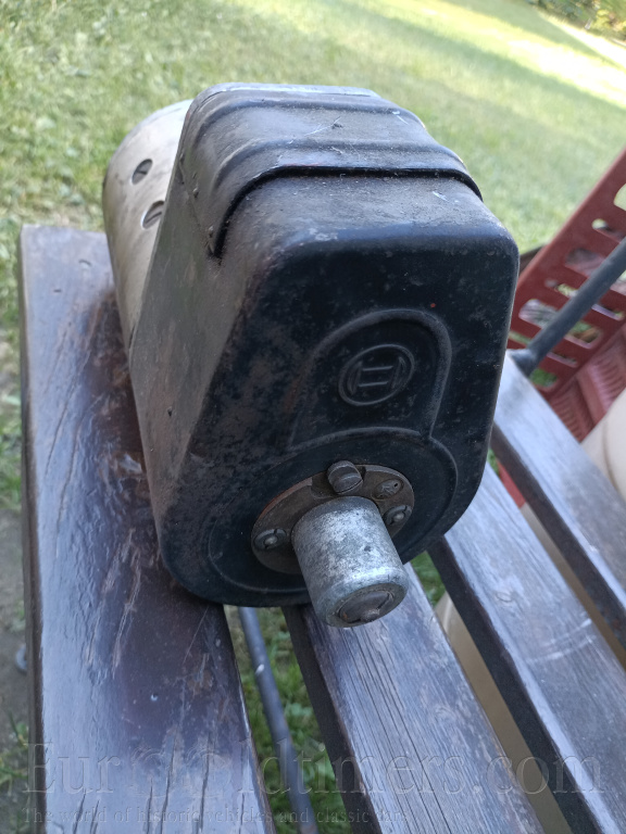 Bosch startér 12V 