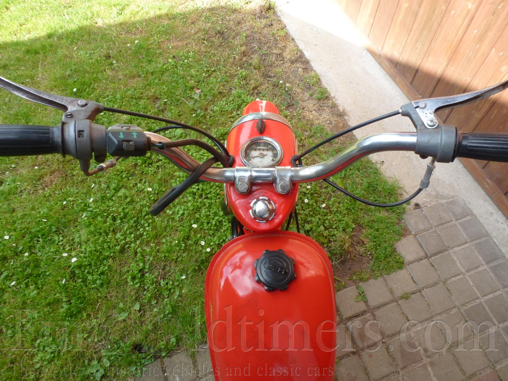 Komar typ 2320 