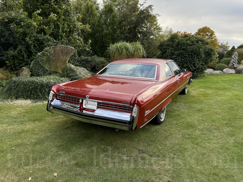Buck Electra Custom Landau Coupe 1976