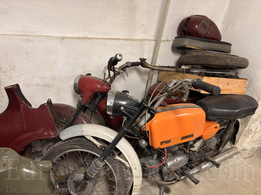 Jawa 555, Jawa Mustang