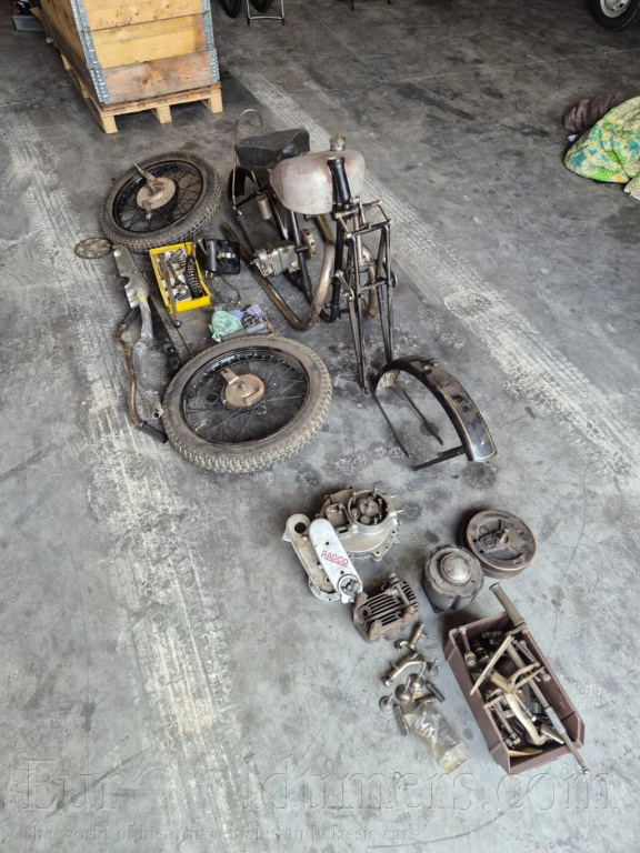 Radco 500 cc OHV 1928 in parts