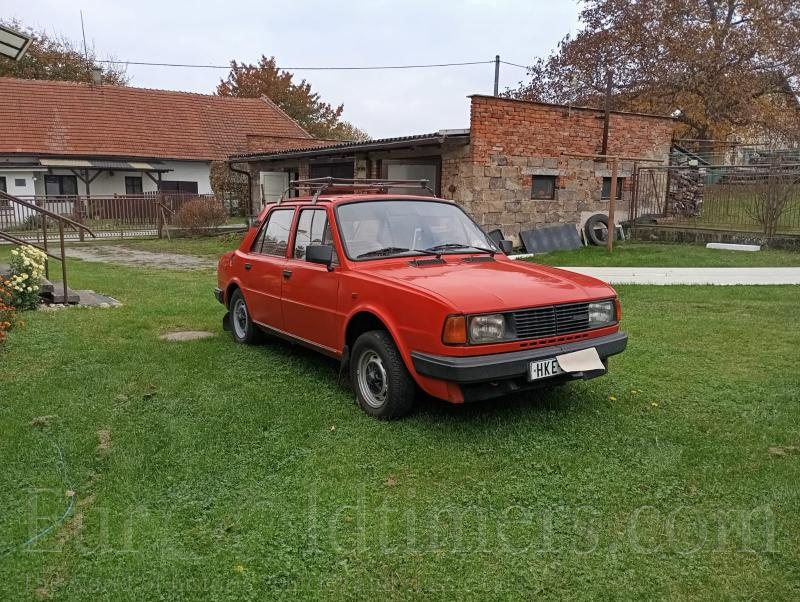 Škoda 105 L