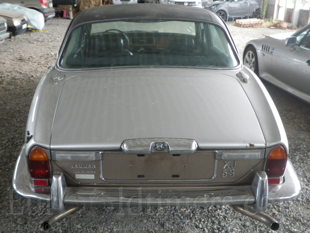 Jaguar XJ12