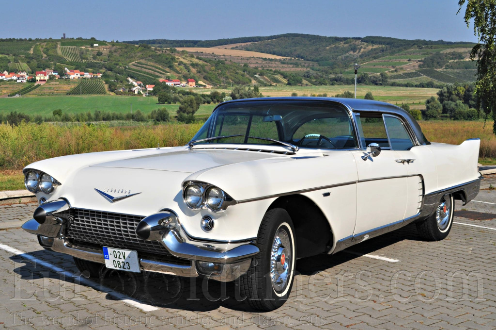 Cadillac Brougham 1957