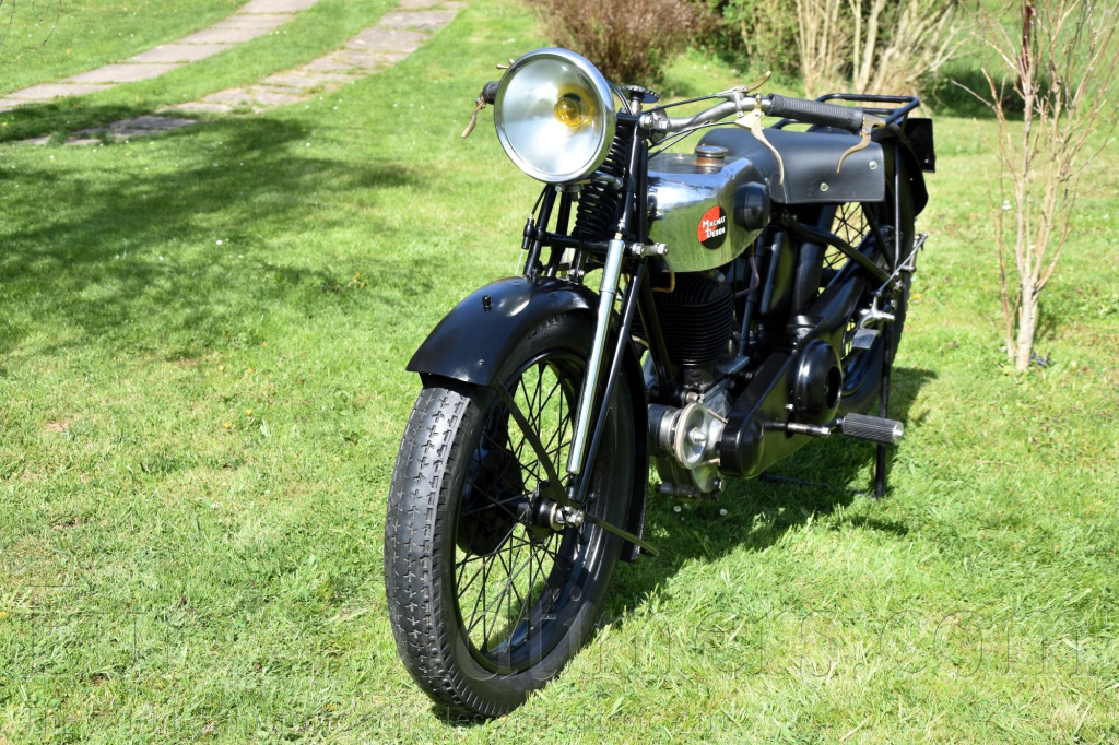 Magnat Debon BLG 350 SV