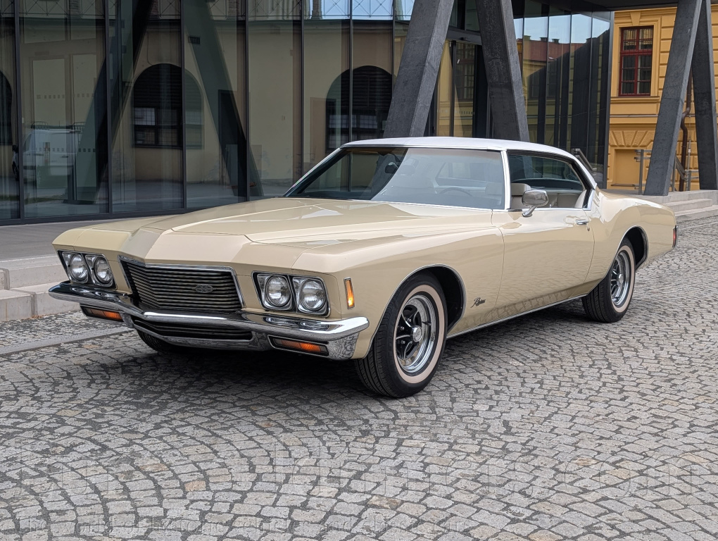 Buick Riviera 1971