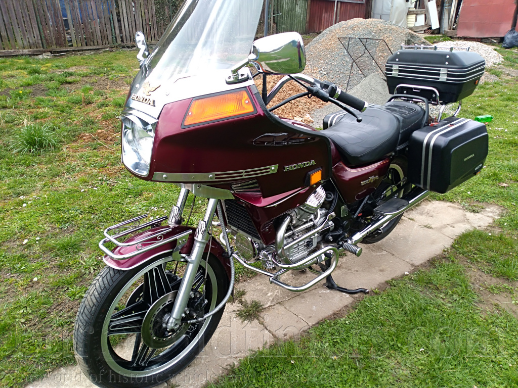 Honda gl 500