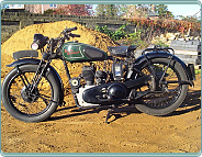 (1940) Royal Enfield WDC 350 ccm