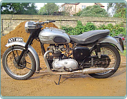 (1957) Triumph T110 650 ccm