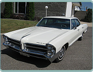 (1965) Pontiac Star Cheif