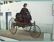 (1885) Benz Patent-Motorwagen Modell 1 