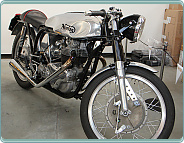 (1955) Norton Dominator 600 ccm Cafe racer
