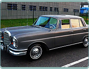 (1962) Mercedes-Benz 220, W 111