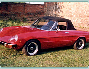 (1975) Alfa Romeo 105.24 spider 2000