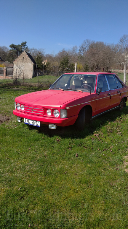   Tatra 613E