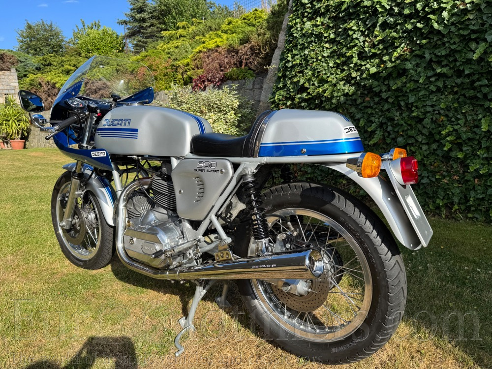Ducati 900 SS