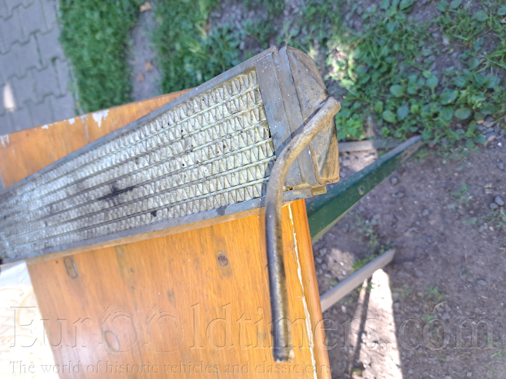 Volha Gaz 24 chladič oleje