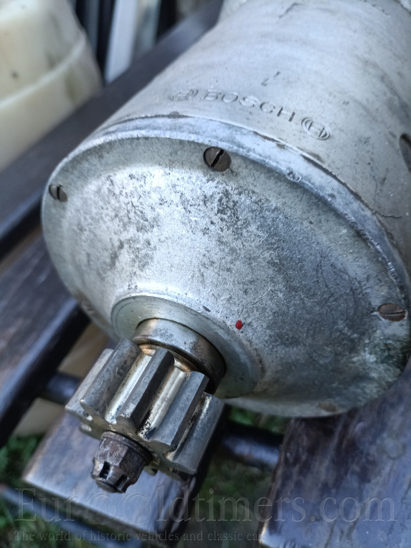 Bosch startér 12V 